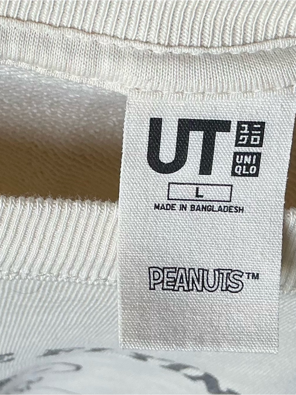 Uniqlo UT Peanuts collab Snoopy The Flying Ace Unisex Sz L - Picture 4 of 4